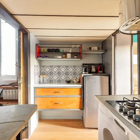 Penthouse In Exclusive Borgo Pio District