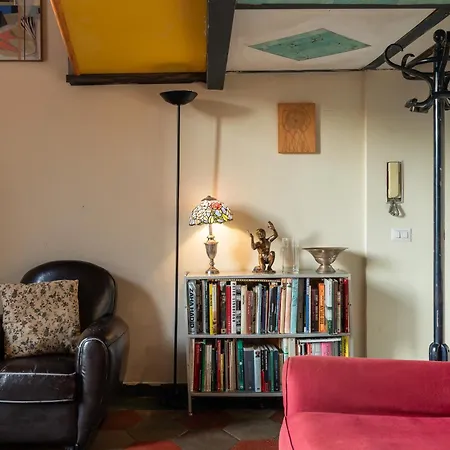 Penthouse In Exclusive Borgo Pio District Rome