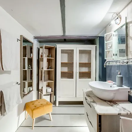 The Happy Suite, Just Renovated Apartment *